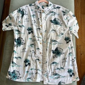 Croft and Barrow Button Up